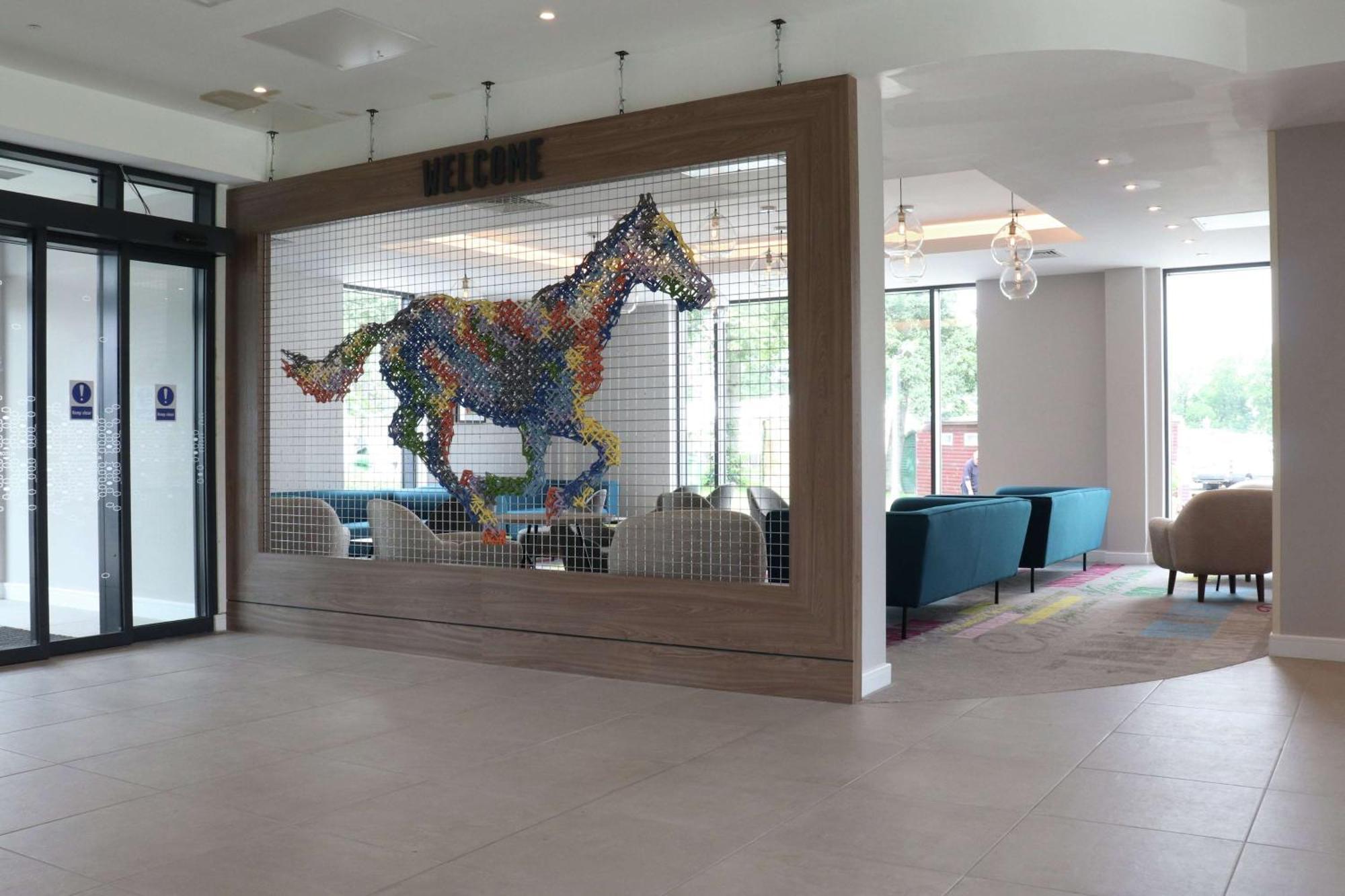 Hampton By Hilton Hamilton Park Ξενοδοχείο Εξωτερικό φωτογραφία