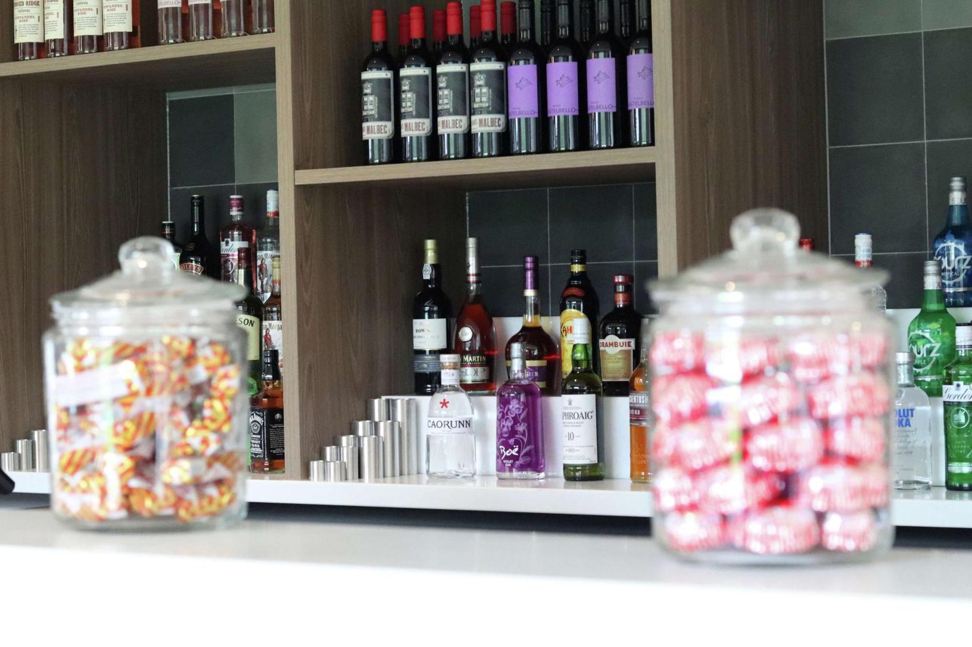 Hampton By Hilton Hamilton Park Ξενοδοχείο Εξωτερικό φωτογραφία