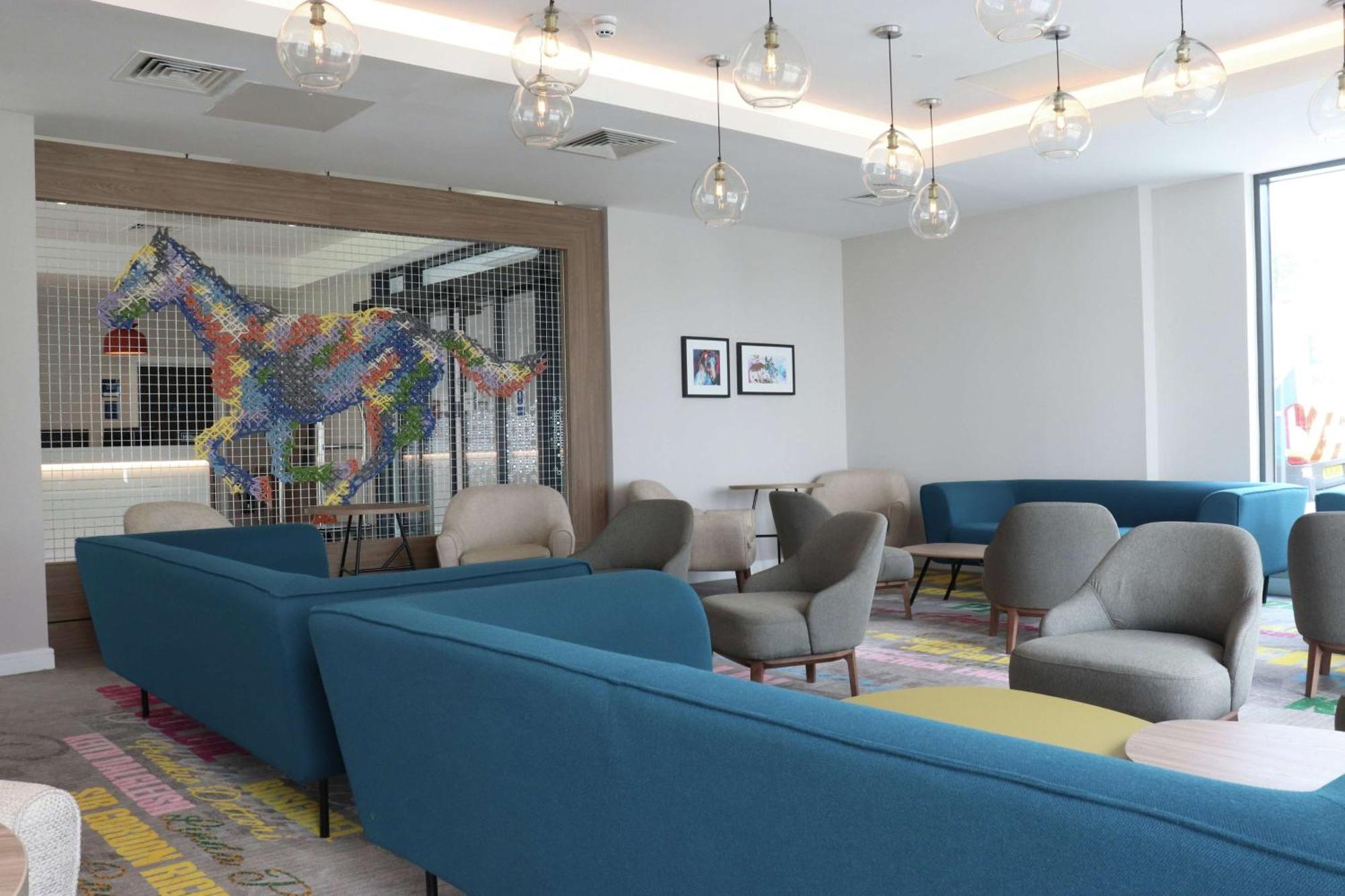Hampton By Hilton Hamilton Park Ξενοδοχείο Εξωτερικό φωτογραφία